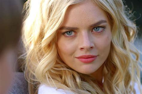 Samara Weaving Nude: Porn Videos & Sex Tapes